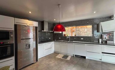 Venta de  Casa en conjunto al norte de Quito, sector Urabá