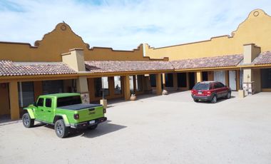 2 Locales comerciales en venta juntos En Plaza Misión del Mar