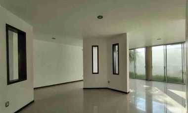 Espectacular casa en coto Altamira, Zapopan