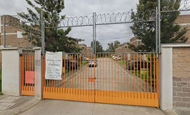 Casa en venta en Parque San Mateo, Cuautitlán Izcalli- 2 recamaras y 1.5 baños.