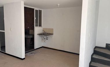 Casa en venta en Parque San Mateo, Cuautitlán Izcalli- 2 recamaras y 1.5 baños.