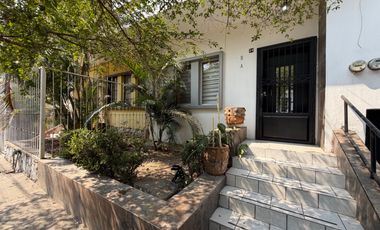ZONA MINERVA, CASA SE ADAPTO PARA 2 DEPARTAMENTOS CON ESCRITURA C/U