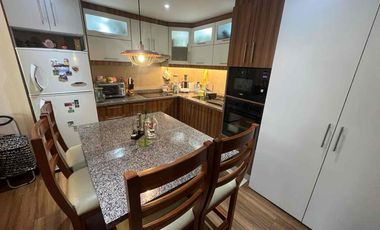 Venta departamento de dos dormitorios en urbanización privada sector el Condado