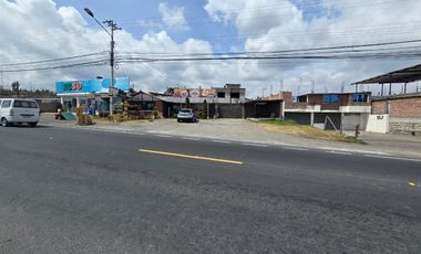 Propiedad Comercial en Huachi Grande