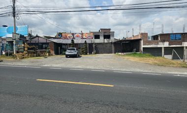 Propiedad Comercial en Huachi Grande