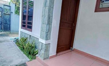 Rumah Second Hook 2Lt Bagus Dekat The Park Mall Solo Baru