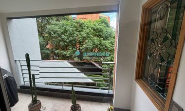 Se arrienda Apartamento en el sector de Laureles cód. 4429