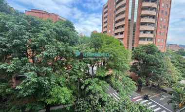 Se arrienda Apartamento en el sector de Laureles cód. 4429