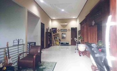 RUMAH PONDOK INDAH JAKARTA