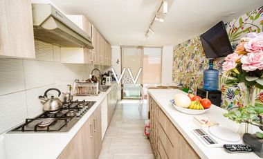 SE ARRIENDA HERMOSA CASA, VISTA AL MAR