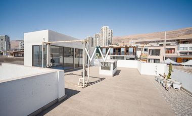 SE ARRIENDA HERMOSA CASA, VISTA AL MAR