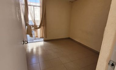 CASA EN RENTA EN BOSQUES DE ICA ZINACANTEPEC