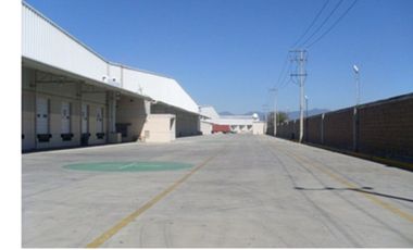 EN LERMA DENTRO DE PARQUE CON SEGURIDAD, NAVE LOGÍSTICA 6,380 M2 CON 16 ANDENES, 10 M ALTURA OPORTUNIDAD!