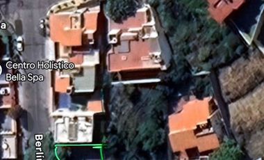Terreno en Venta en Esquina en Jardines de Bellavista