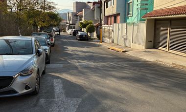 Terreno en Venta en Esquina en Jardines de Bellavista