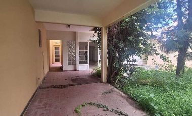 SE RENTA CASA EN ESQUINA ZONA CENTRO
