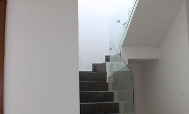 Residencia Premium con Roof Top a Pasos de la Casa Club | Fracc. Adamar