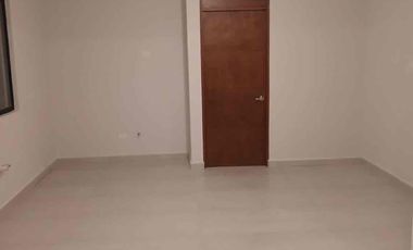 Residencia Nueva de 3 Niveles