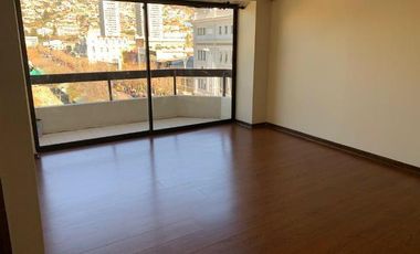 VENDO DEPARTAMENTO FRENTE TEATRO MUNICIPAL VALPARAISO