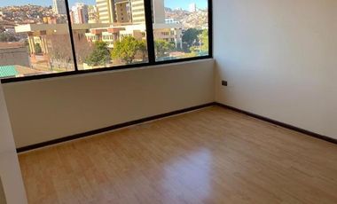 VENDO DEPARTAMENTO FRENTE TEATRO MUNICIPAL VALPARAISO