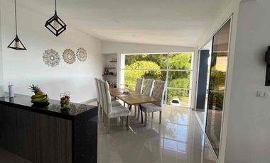 Alquilo Casa Campestre en Av. Condina Pereira