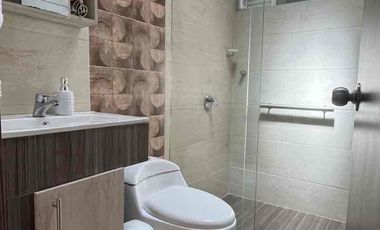 Alquilo Casa Campestre en Av. Condina Pereira