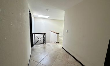 CASA EN RENTA FRACC. BOSQUE DE LOS ENCINOS OCOYOACAC