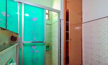 Casa Familiar de 5 Ambientes con Excelente Ubicación en Castelar