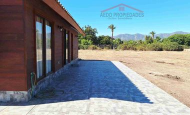 Se Arrienda Linda y Amplia Casa de un piso, en Parcelación Santa Laura, sector La Palma, comuna de Quillota.