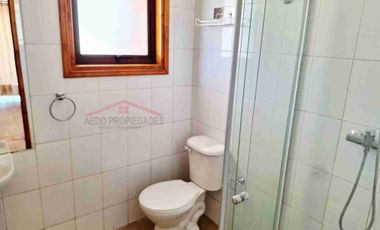 Se Arrienda Linda y Amplia Casa de un piso, en Parcelación Santa Laura, sector La Palma, comuna de Quillota.