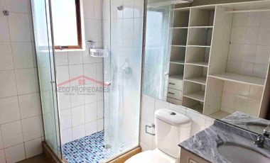 Se Arrienda Linda y Amplia Casa de un piso, en Parcelación Santa Laura, sector La Palma, comuna de Quillota.