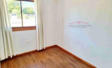 Se Arrienda Linda y Amplia Casa de un piso, en Parcelación Santa Laura, sector La Palma, comuna de Quillota.