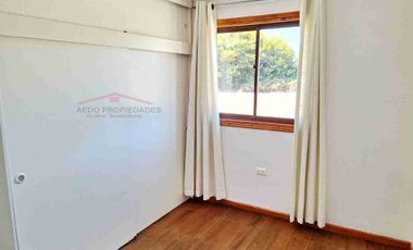 Se Arrienda Linda y Amplia Casa de un piso, en Parcelación Santa Laura, sector La Palma, comuna de Quillota.