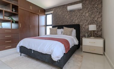 Casa en venta ENTREGA INMEDIATA en privada residencial al norte de Mérida