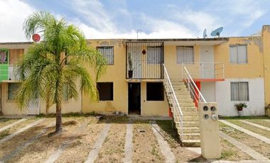 CASA EN VENTA EN LOS RUISEÑORES, JALISCO.