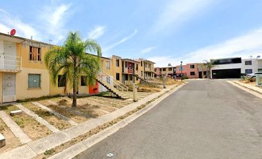 CASA EN VENTA EN LOS RUISEÑORES, JALISCO.