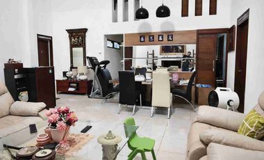 Rumah Siap Huni di Komplek Batununggal Indah