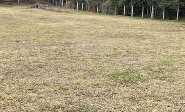 SE VENDE LOTE EN LA MESA DE LOS SANTOS