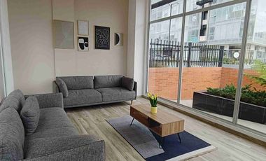 Arriendo apartaestudio milla de oro.