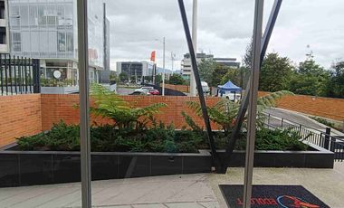 Arriendo apartaestudio milla de oro.