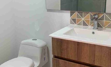 Arriendo apartaestudio milla de oro.