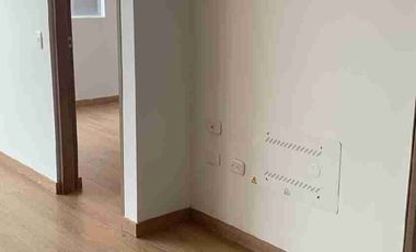 Arriendo apartaestudio milla de oro.