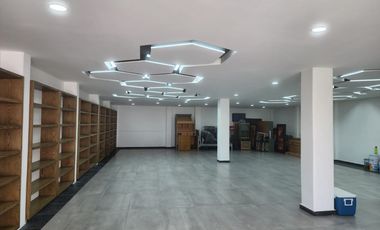 NAVE INDUSTRIAL EN RENTA – SALIDA A CHARO, MORELIA 🚛  Excelente oportunidad de renta en ubicación estratégica, frente a Cd. Industrial