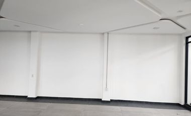 NAVE INDUSTRIAL EN RENTA – SALIDA A CHARO, MORELIA 🚛  Excelente oportunidad de renta en ubicación estratégica, frente a Cd. Industrial