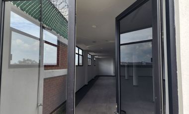 NAVE INDUSTRIAL EN RENTA – SALIDA A CHARO, MORELIA 🚛  Excelente oportunidad de renta en ubicación estratégica, frente a Cd. Industrial