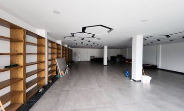 NAVE INDUSTRIAL EN RENTA – SALIDA A CHARO, MORELIA 🚛  Excelente oportunidad de renta en ubicación estratégica, frente a Cd. Industrial