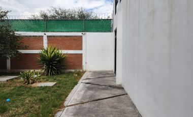 NAVE INDUSTRIAL EN RENTA – SALIDA A CHARO, MORELIA 🚛  Excelente oportunidad de renta en ubicación estratégica, frente a Cd. Industrial