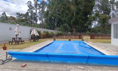 VENTA CASA EN TUMBACO SECTOR EL ARENAL