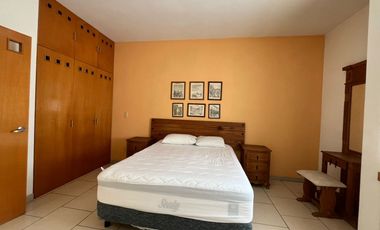 Casa amueblada en renta 