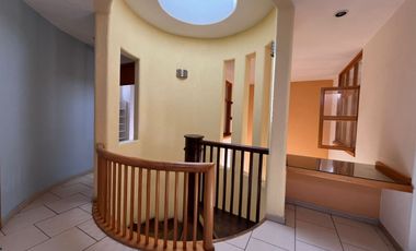 Casa amueblada en renta 